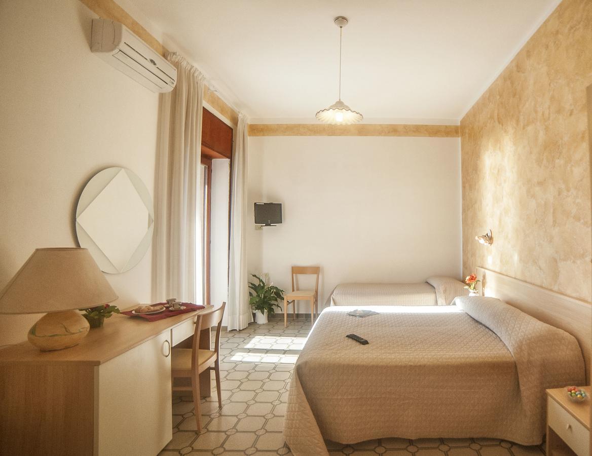 Hotel Royal Villammare Esterno foto